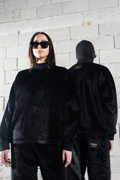 SHINY BLACK SWEATER